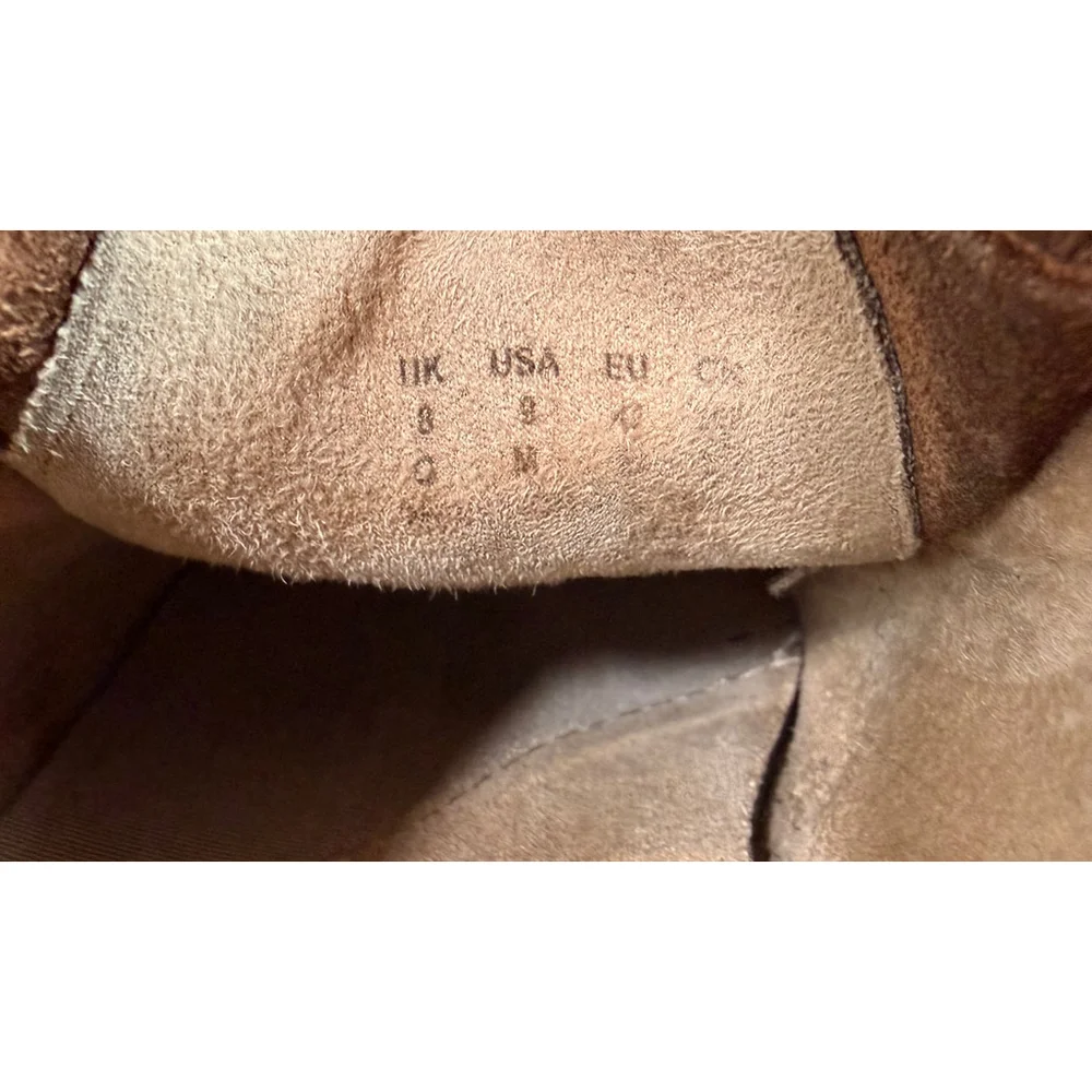 Men's Clarks Brown Leather Loafers Slip-Ons Sz 9 Preppy Academia Normcore Rustic